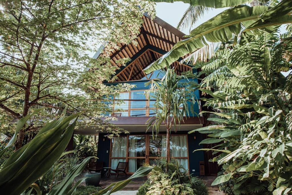 Maison Bukana - King Suite General Luna  Exterior foto